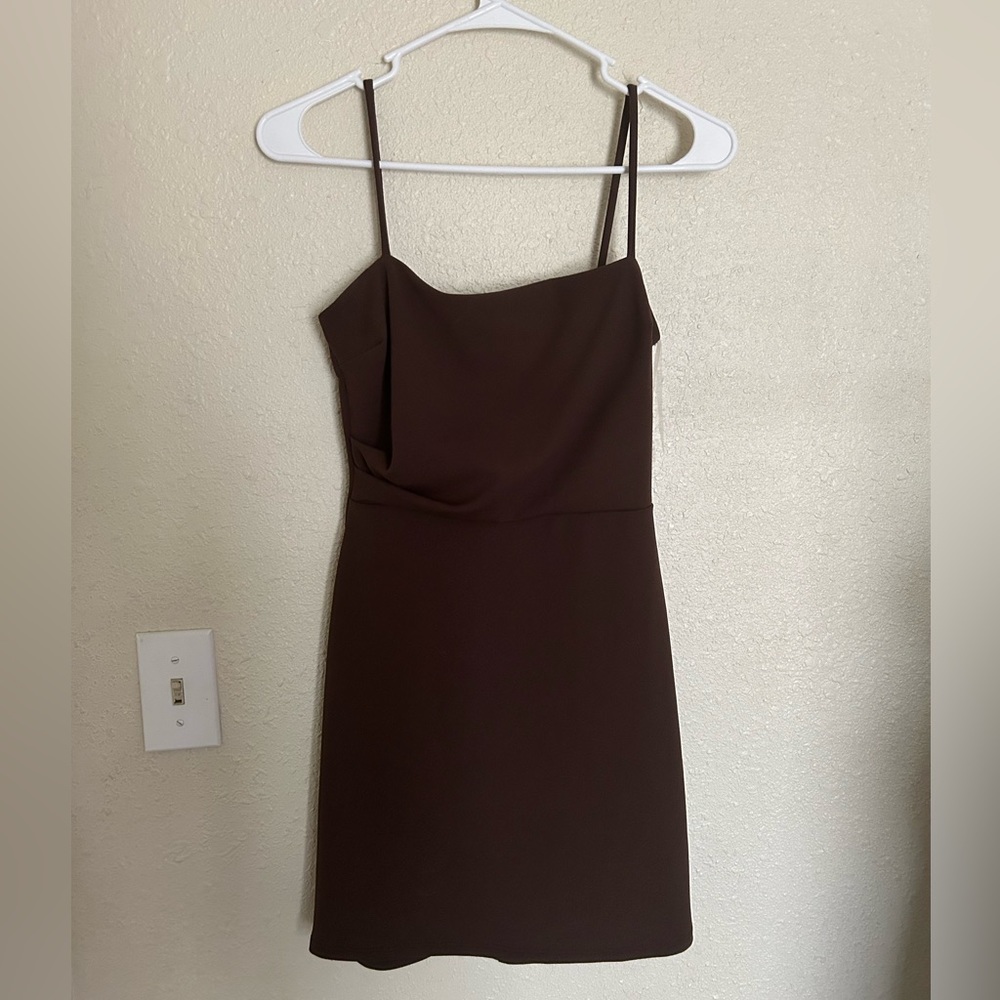 Brown dress